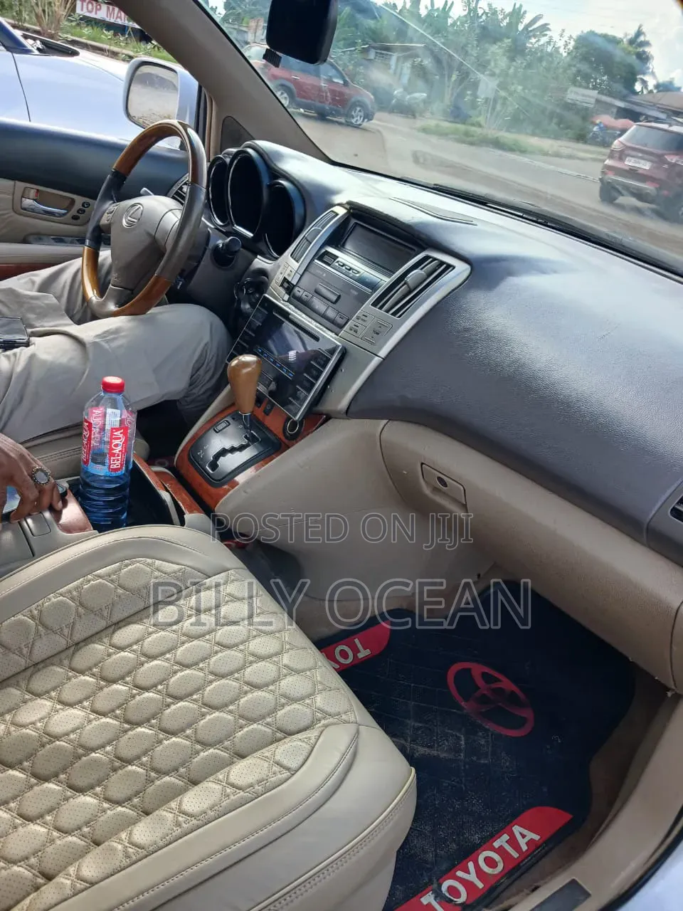 Lexus LX 570 2009 White