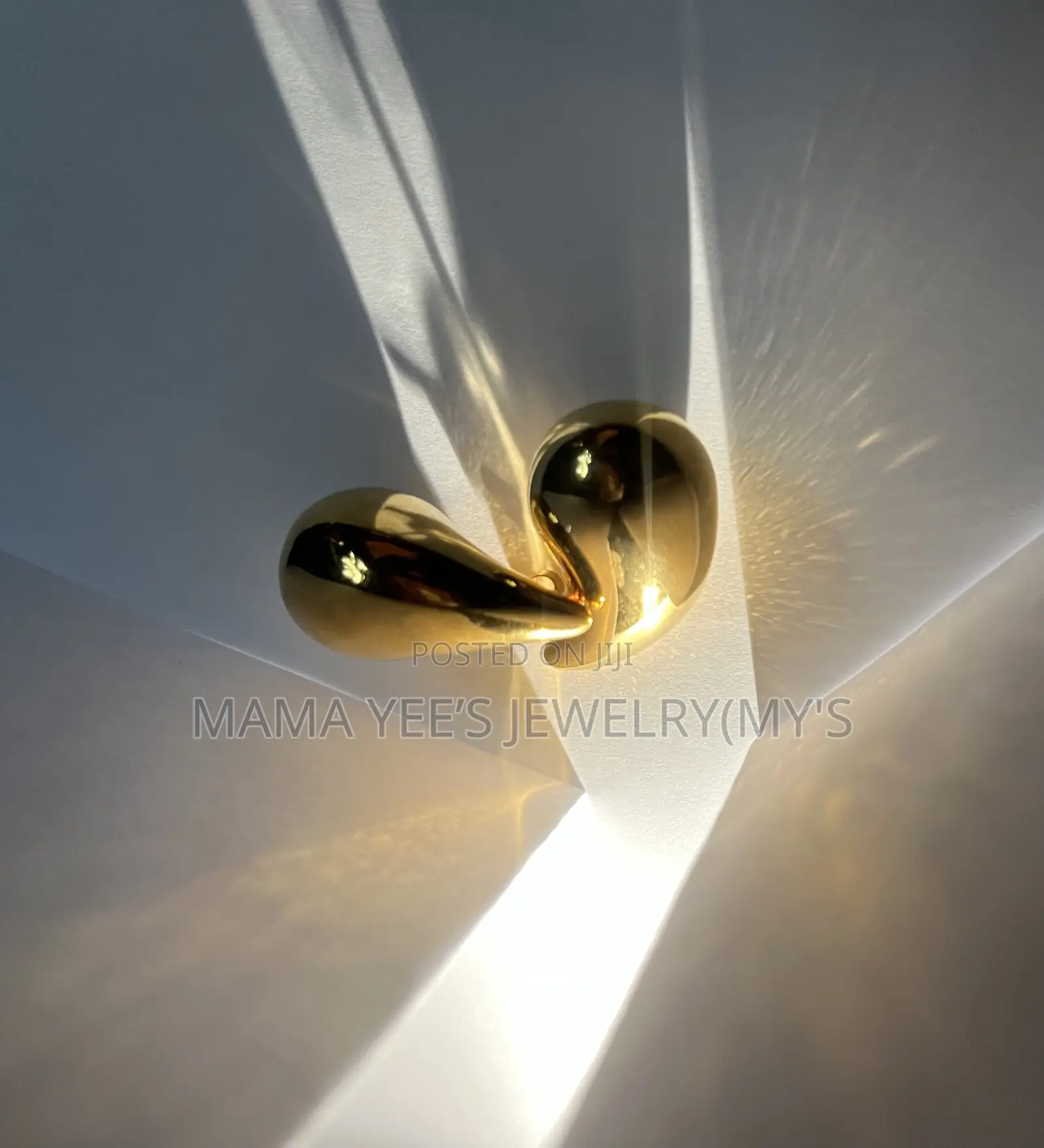 Chunky Gold Waterdrop Statement Earrings