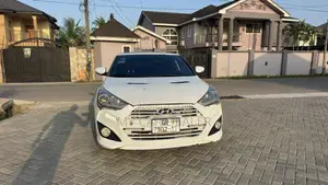 Hyundai Veloster Automatic 2012 White