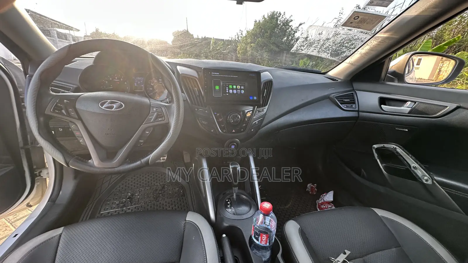 Hyundai Veloster Automatic 2012 White