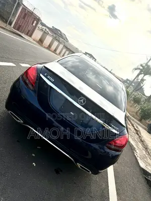 Mercedes-Benz C300 Base C300 AWD 4MATIC Sedan 2019 Matt Black