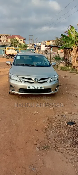 Toyota Corolla 2013 Silver