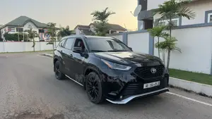 Toyota Highlander XSE AWD 2023 Black
