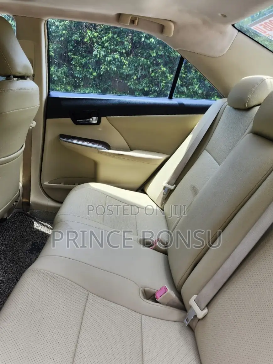 Toyota Camry 2016 Black