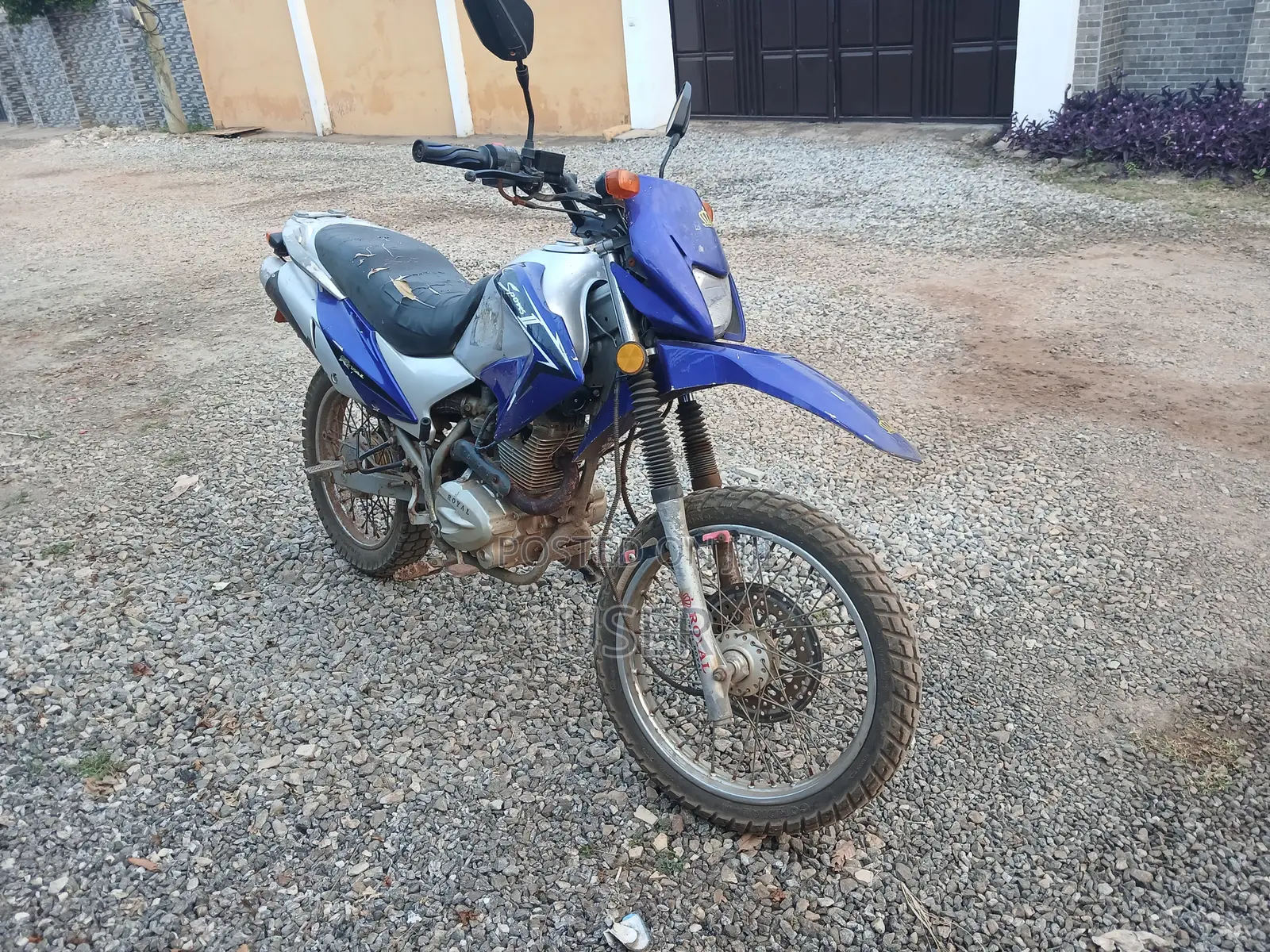 Royal Motorcycle 2022 Blue