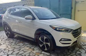 Hyundai Tucson Sport AWD 2017 White