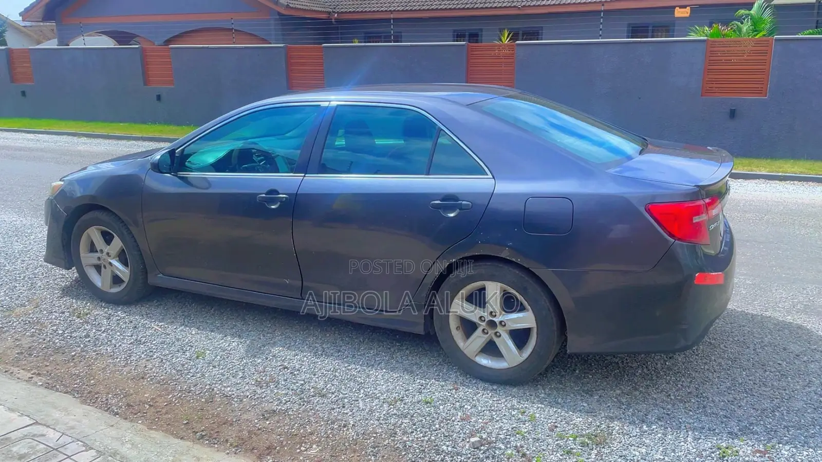 Toyota Camry SE 4dr Sedan (2.5L 4cyl 6A) 2014 Gray