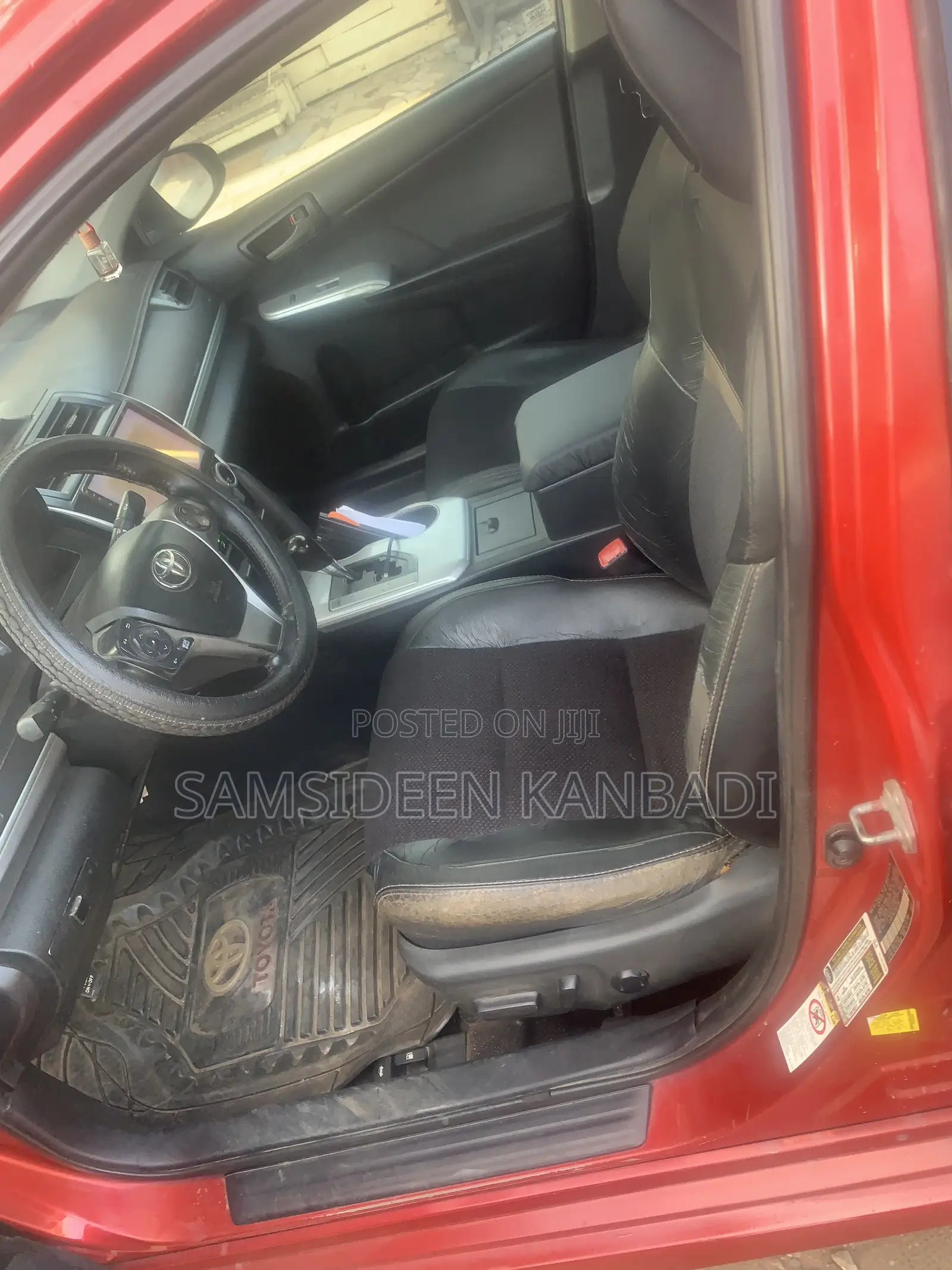 Toyota Camry 2014 Red