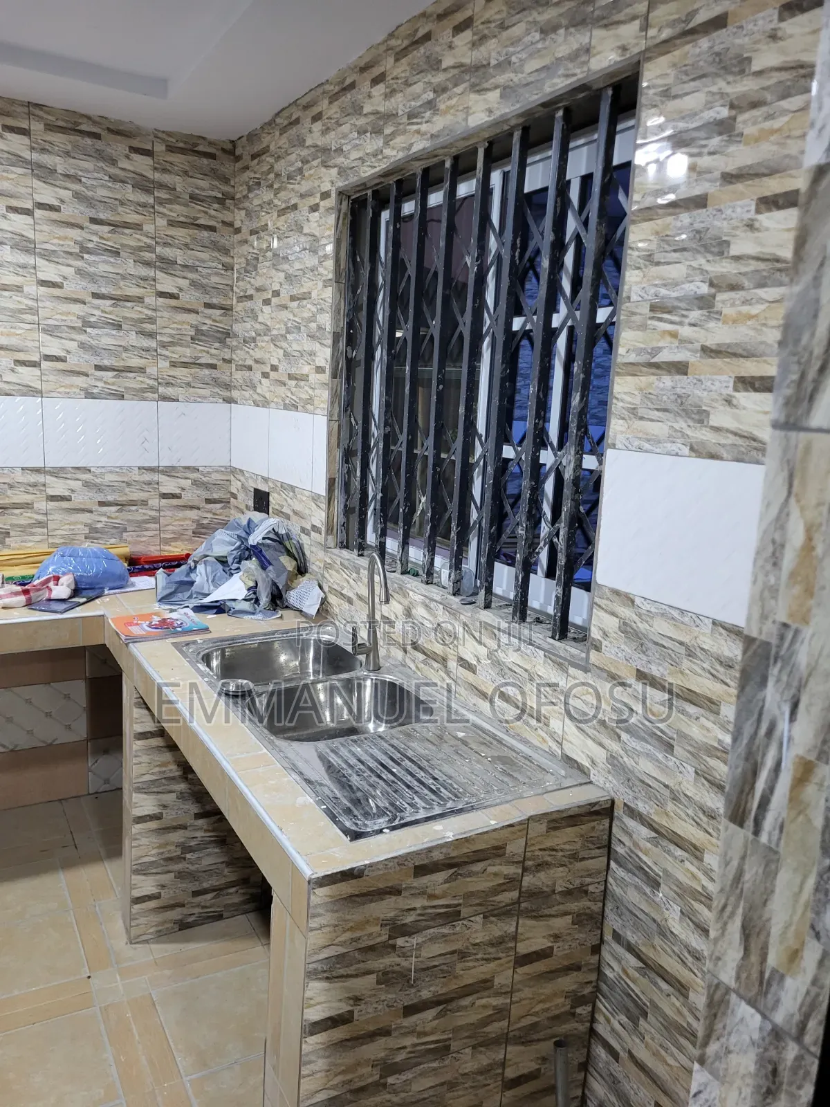 1bdrm Apartment in Manhea Tigo Pole, Manhean for rent