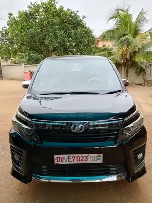 Toyota Voxy X 2WD 7-Seater 2015 Black