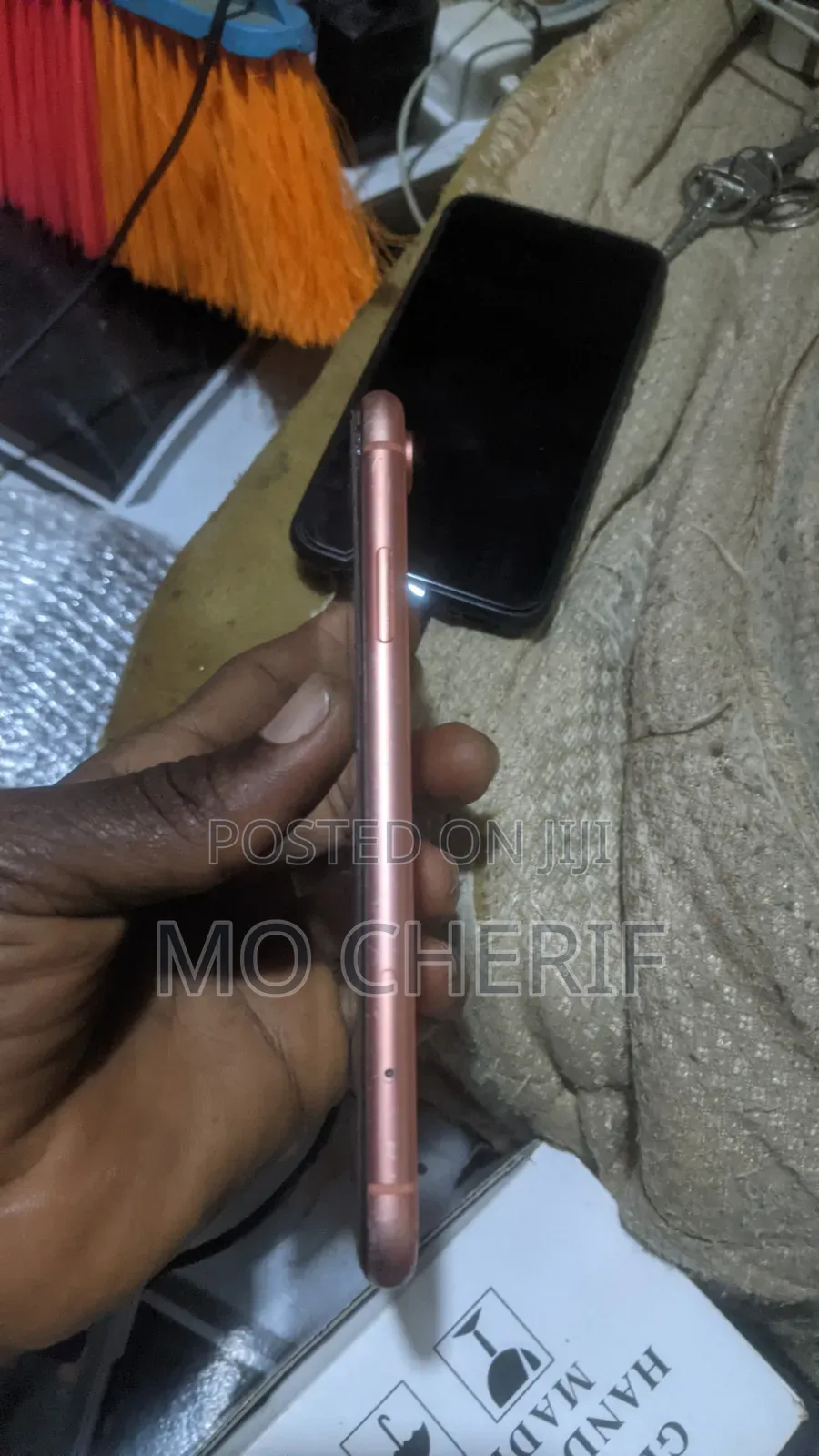 Apple iPhone XR 64 GB Red