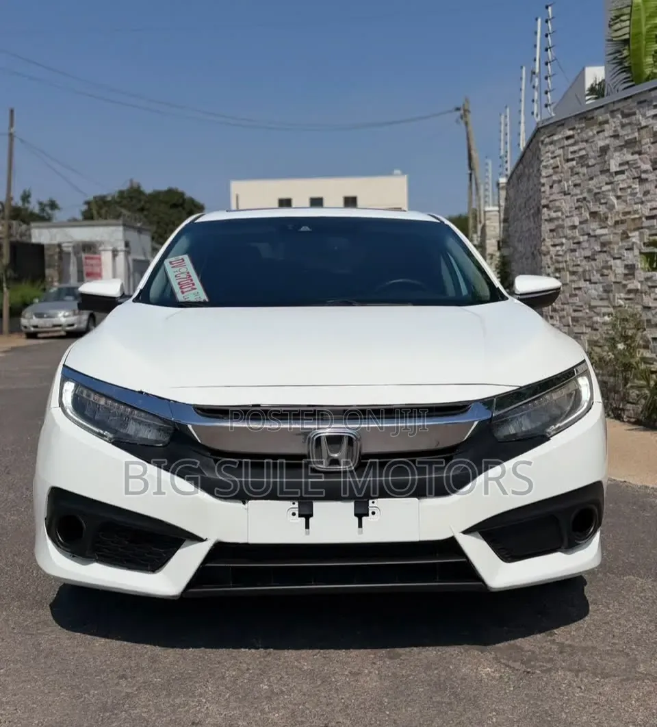 Honda Civic Touring 4dr Sedan (1.5L 4cyl) 2017 White