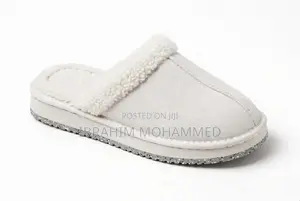 White Cozy Indoor Slipper - Soft Fur - Unisex