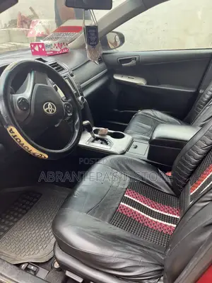 Toyota Camry 2014 Red
