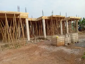 Floor Decking Formwork Materials for Hire – Plywood, Wawa, Props