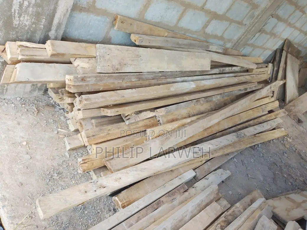 Floor Decking Formwork Materials for Hire – Plywood, Wawa, Props