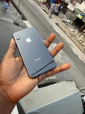 Apple iPhone X 64 GB Black