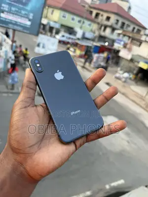 Apple iPhone X 64 GB Black