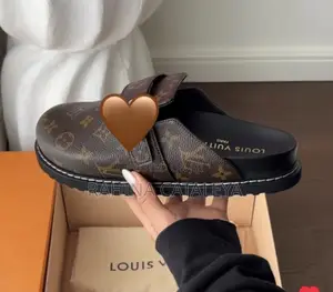 Ladies Luis Vuitton Slides