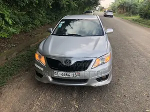 Toyota Camry SE 4dr Sedan (2.5L 4cyl 6A) 2011 Silver