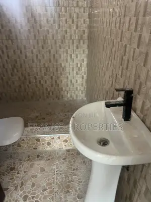 2bdrm Apartment in Franko Properties, Lake Side Estate for rent