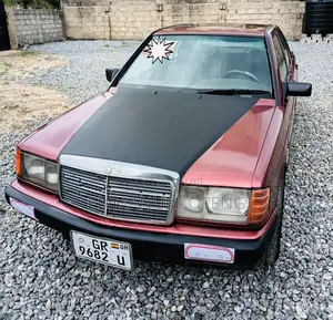 Mercedes-Benz 190E 2001