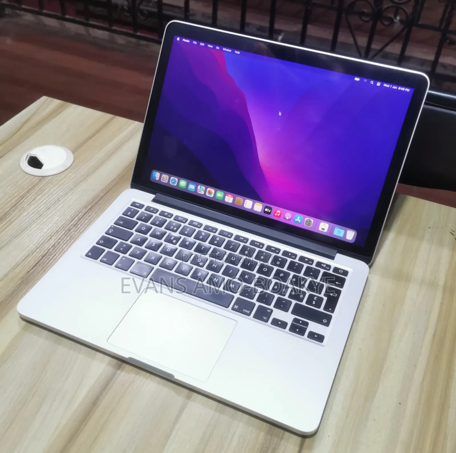 Laptop Apple MacBook Pro 2015 8GB Intel Core i5 SSD 256GB