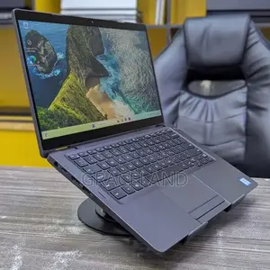 Laptop Dell Latitude 5300 8GB Intel Core i7 SSD 256GB