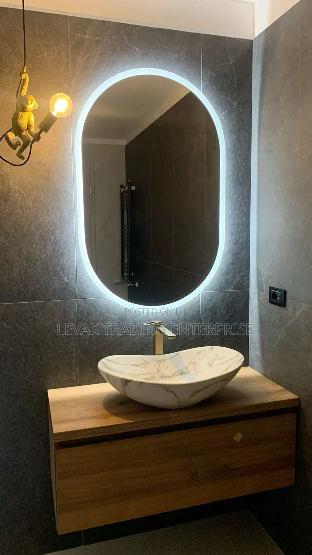 - Mirror With Light - Touch Light Mirror