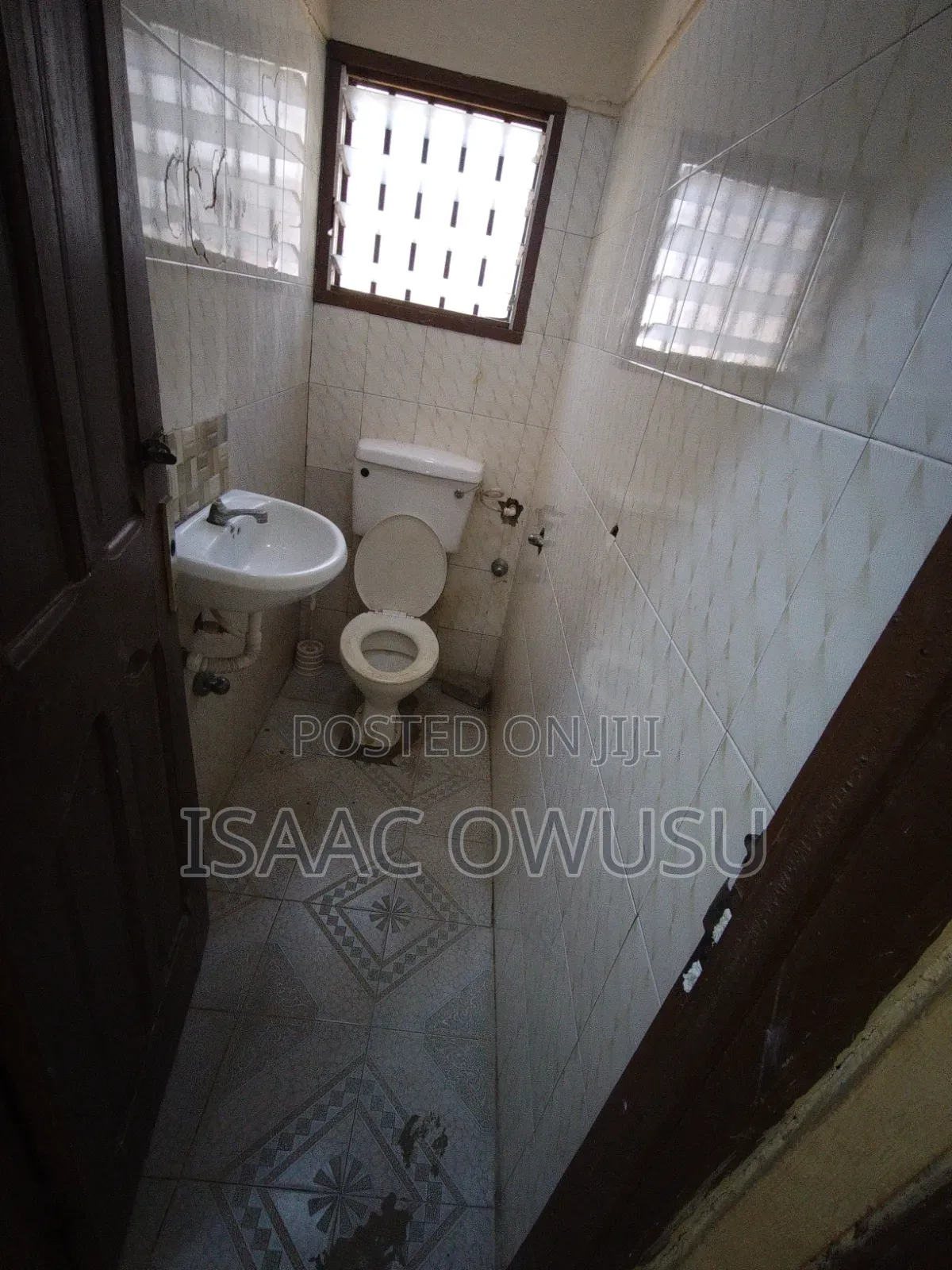 2bdrm Apartment in Dansoman for rent