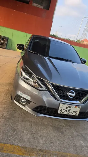 Nissan Sentra SR 2017 Gray