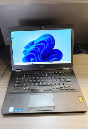 Laptop Dell Latitude E7470 8GB Intel Core i5 SSD 256GB