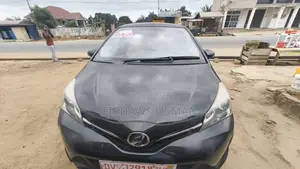 Toyota Vitz 2015 Black