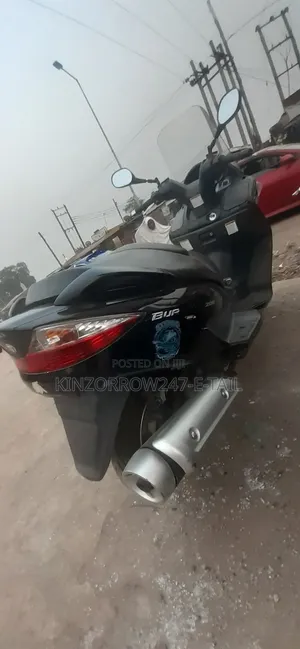 Suzuki Burgman 2020 Black