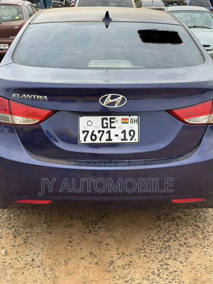 Hyundai Elantra 2013 Blue