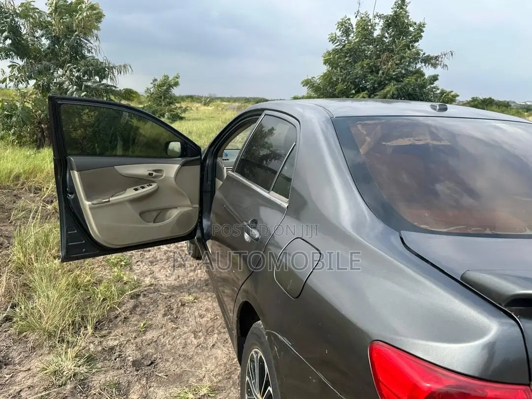 Toyota Corolla 2010