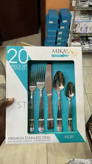 Mikasa 20 Piece Cutlery Set