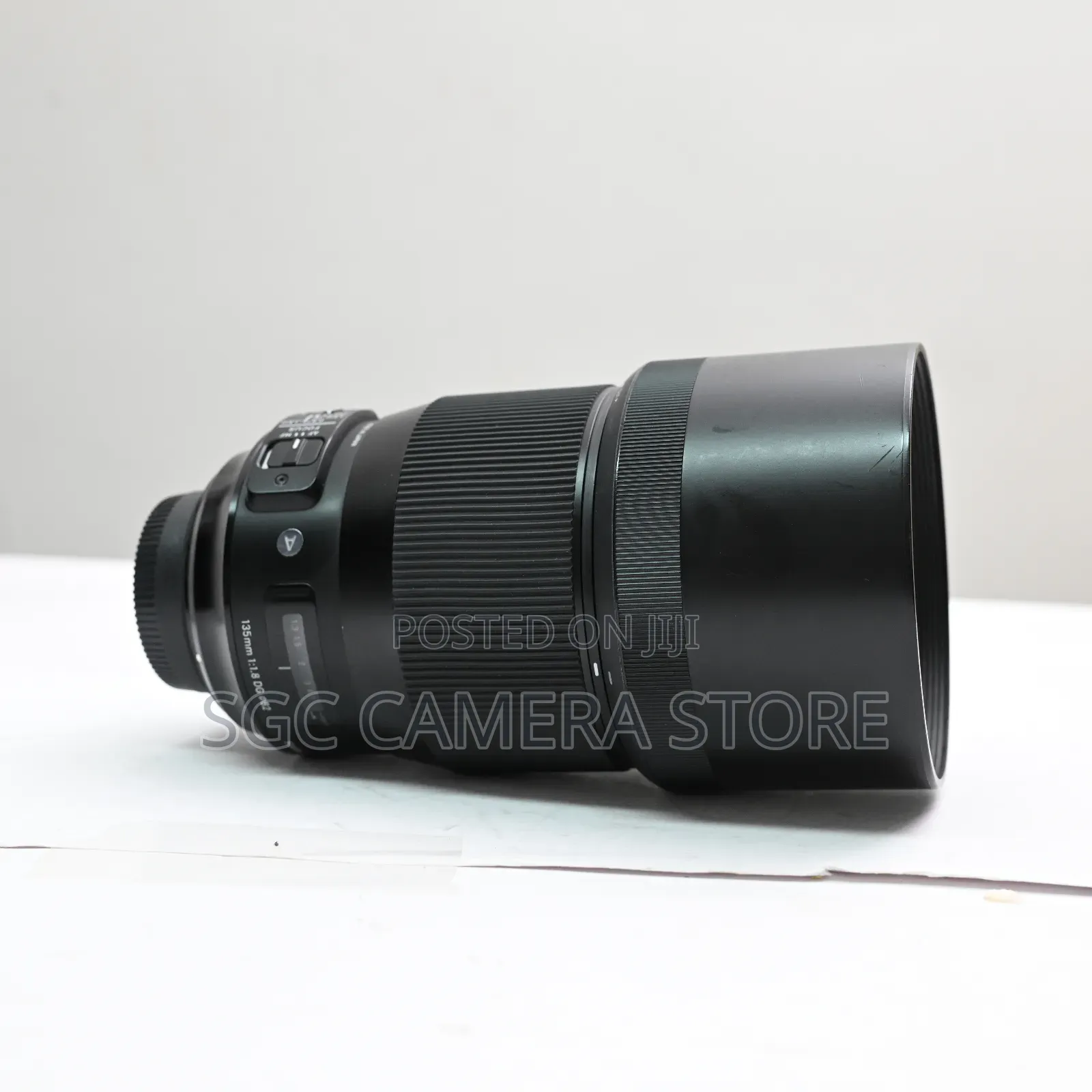 Sigma 135mm F1.8 DG Art Lens // 6-Months Warranty