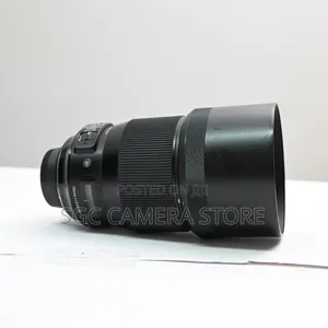 Sigma 135mm F1.8 DG Art Lens // 6-Months Warranty