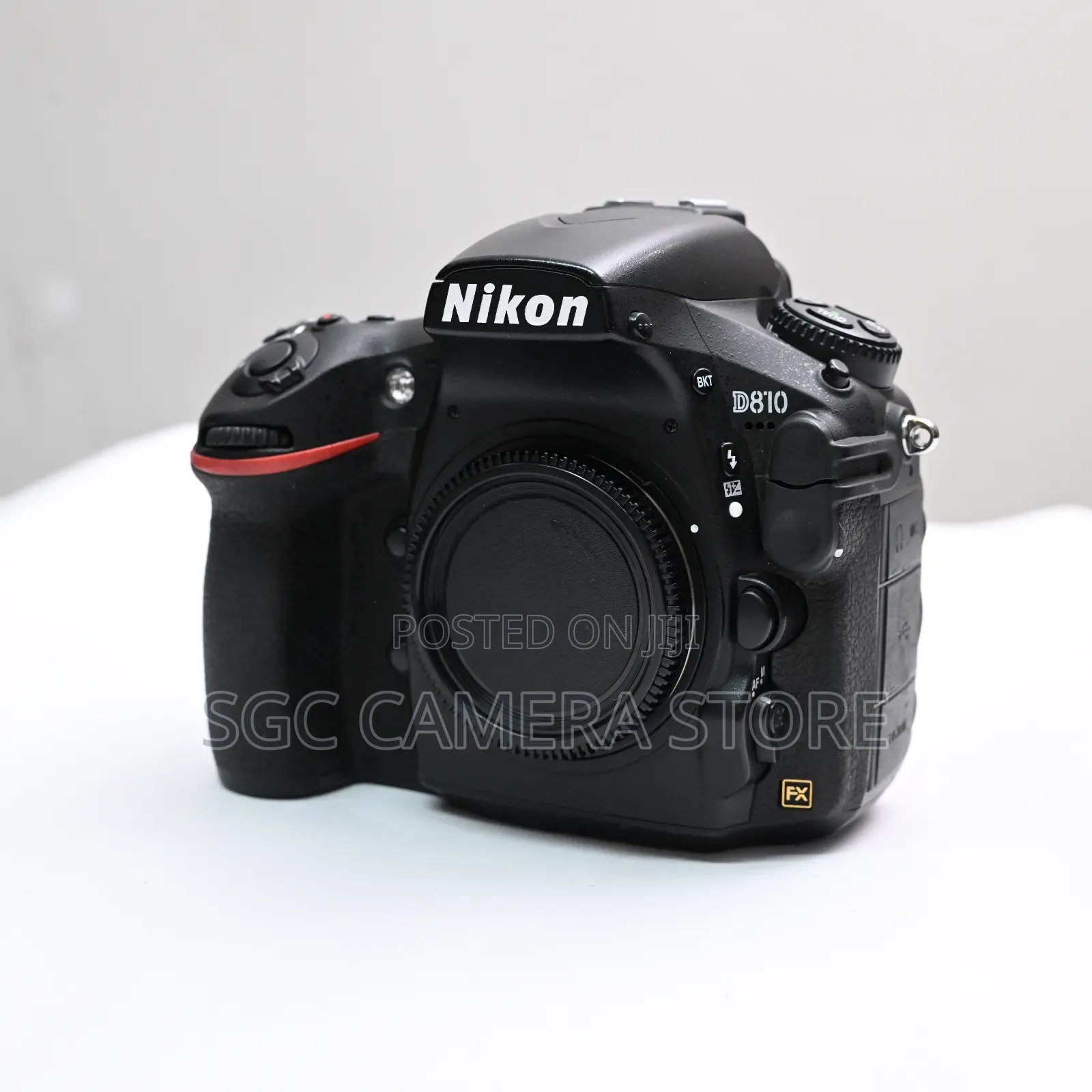 Nikon D810 // 8-Months Warranty