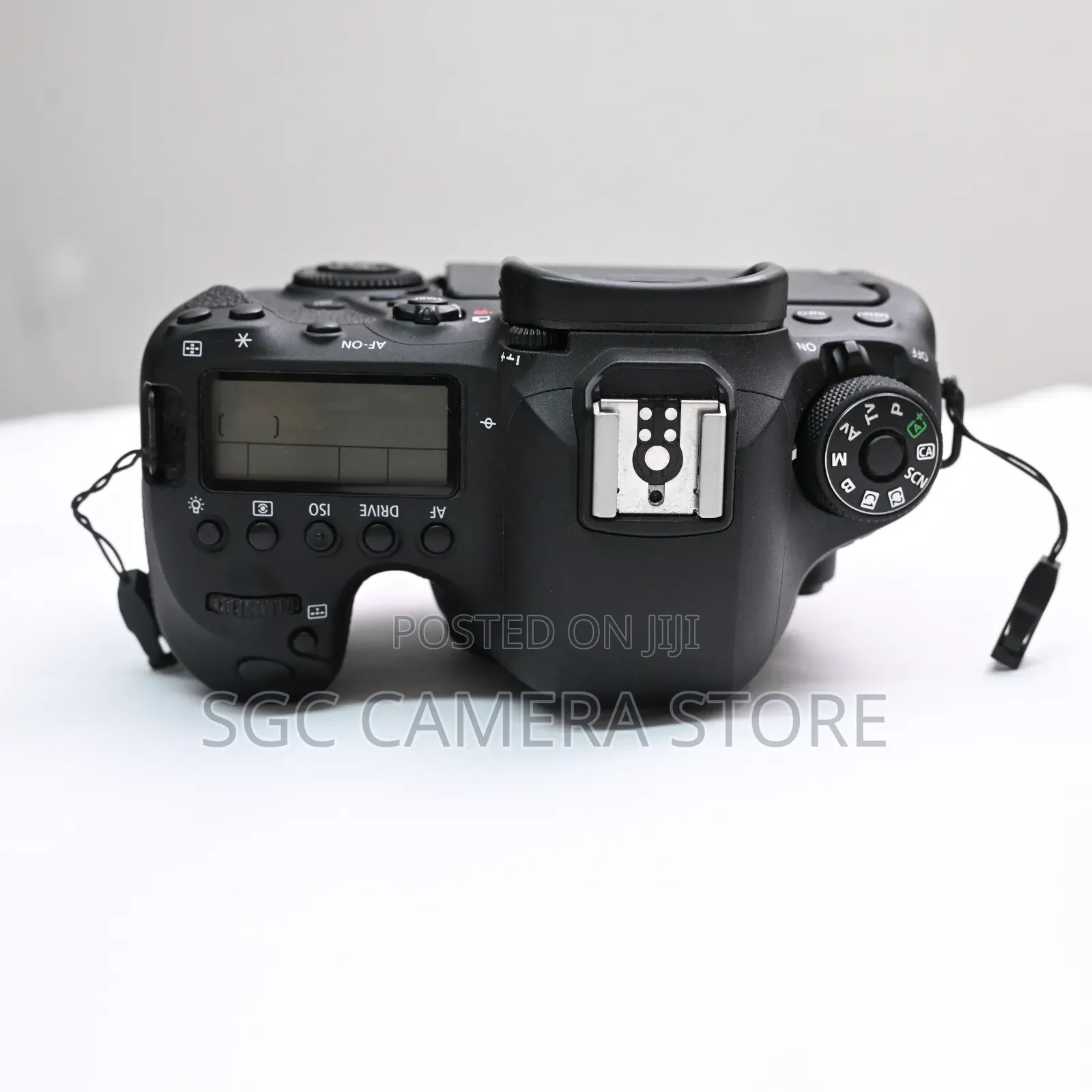 Canon EOS 6D Mark II // 8-Months Warranty