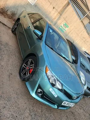 Toyota Camry 2014 Green