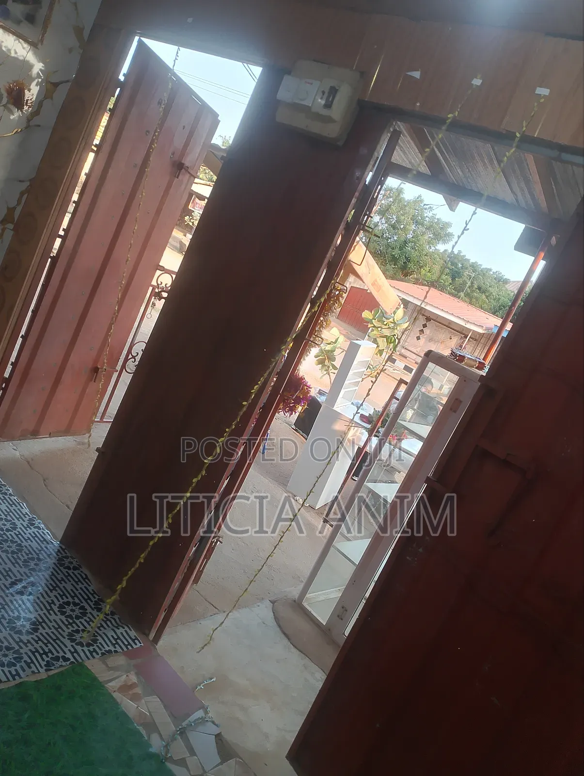 Container Shop for Rent at Kasoa Old Timers