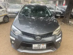 Toyota Corolla L 4dr Sedan (1.8L 4cyl 4A) 2014 Gray