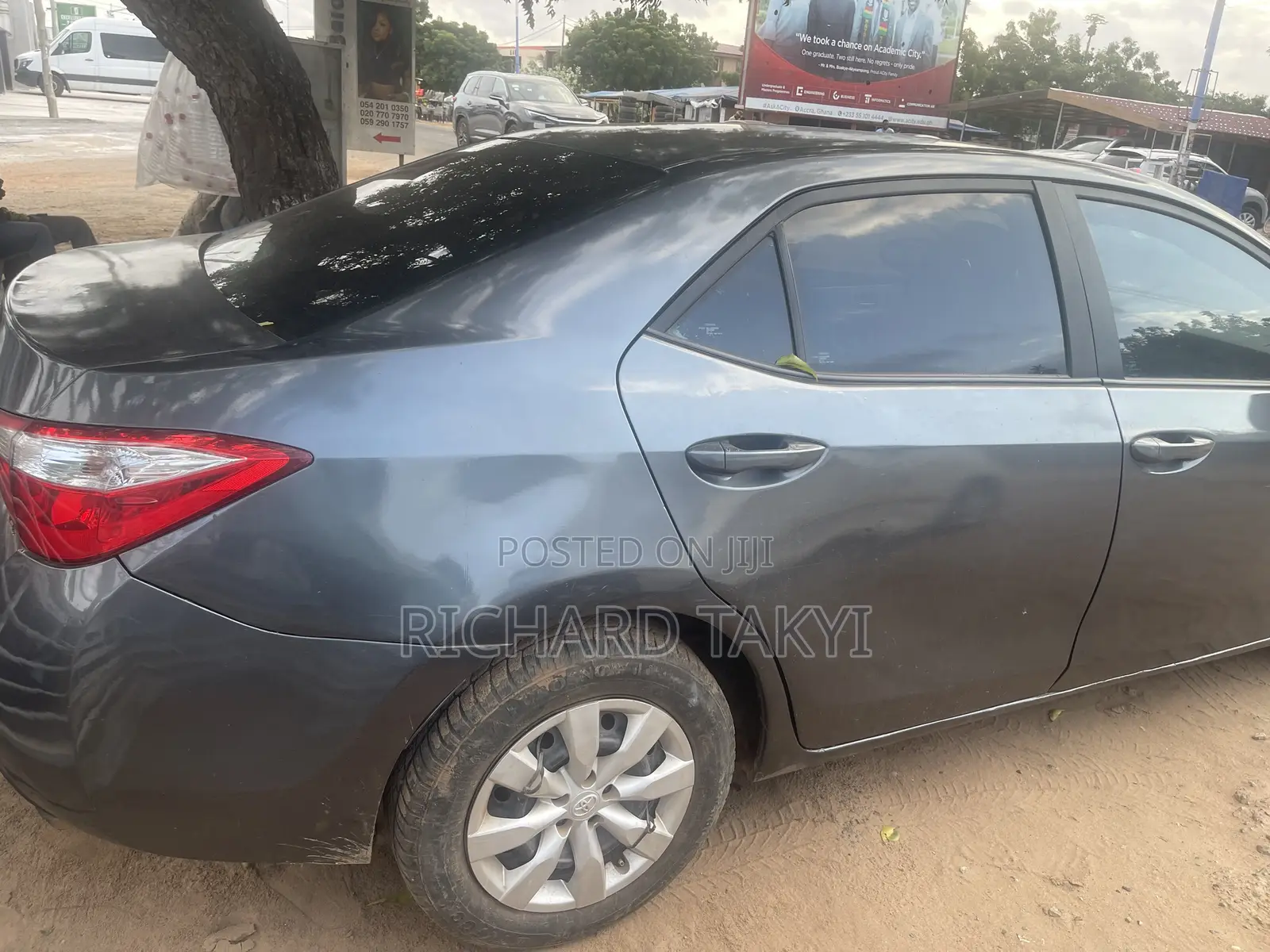 Toyota Corolla L 4dr Sedan (1.8L 4cyl 4A) 2014 Gray