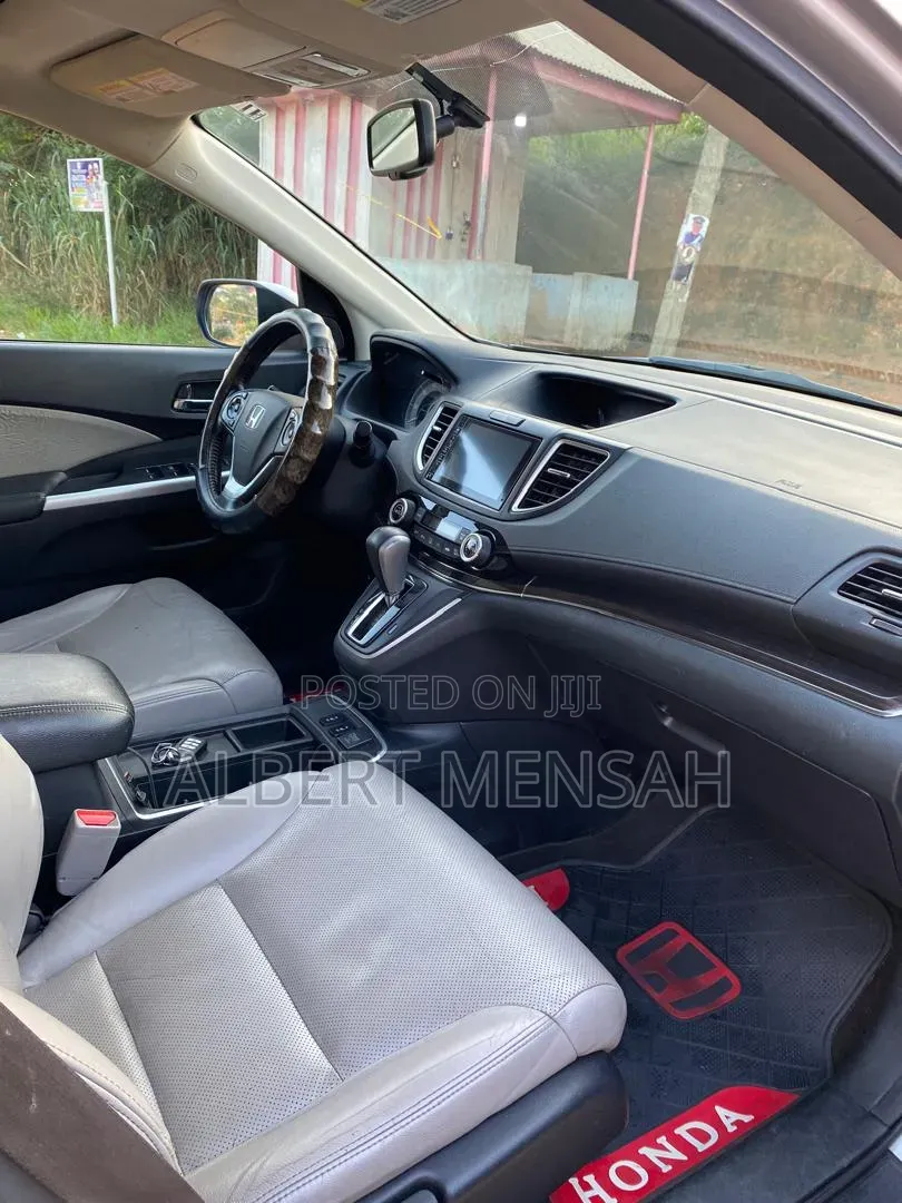 Honda CR-V Touring 4dr SUV AWD (2.4L 4cyl CVT) 2016 Silver