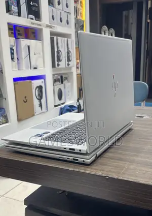 Laptop HP EliteBook 840 G9 16GB Intel Core i7 SSD 512GB