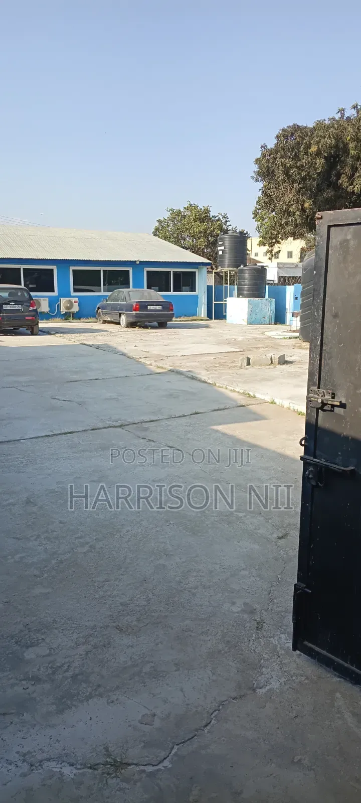5bdrm House in Awudome Estate, Accra Metropolitan for sale