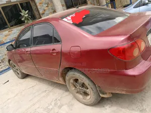 Toyota Corolla 2015 Red