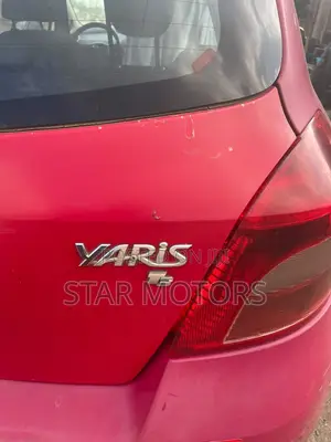 Toyota Yaris 2010 Red